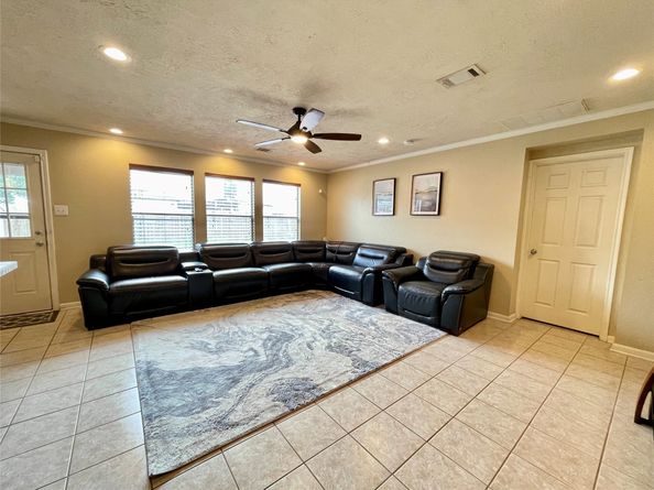 19622 Rippling Brook Lane, Tomball TX 77375