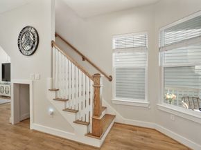812 E 37th Street B, Houston TX 77022