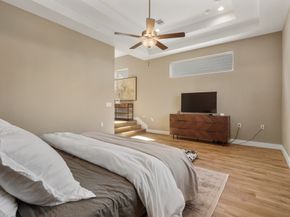 812 E 37th Street B, Houston TX 77022