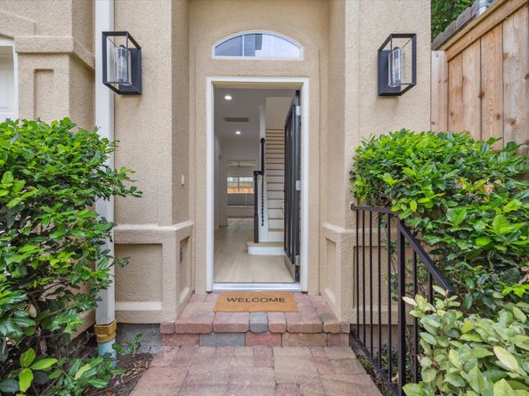 2813 Clinton Drive, Houston TX 77020