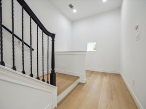 2813 Clinton Drive, Houston TX 77020