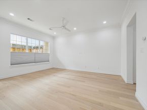 2813 Clinton Drive, Houston TX 77020