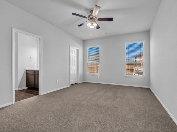 935 Golden Willow Lane, Conroe TX 77304