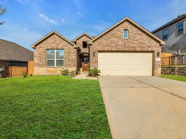935 Golden Willow Lane, Conroe TX 77304