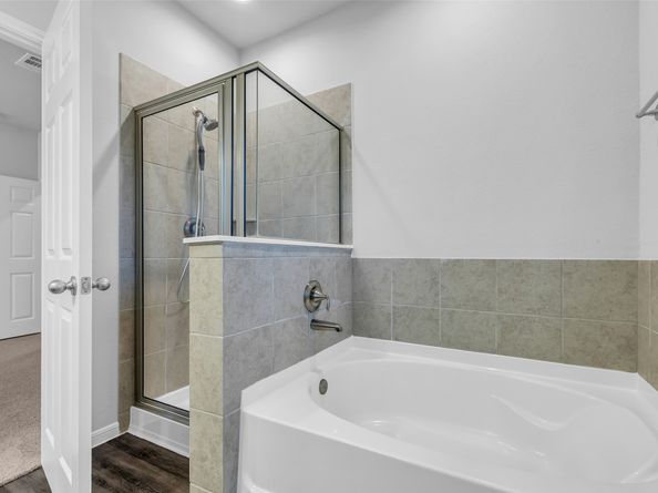 935 Golden Willow Lane, Conroe TX 77304