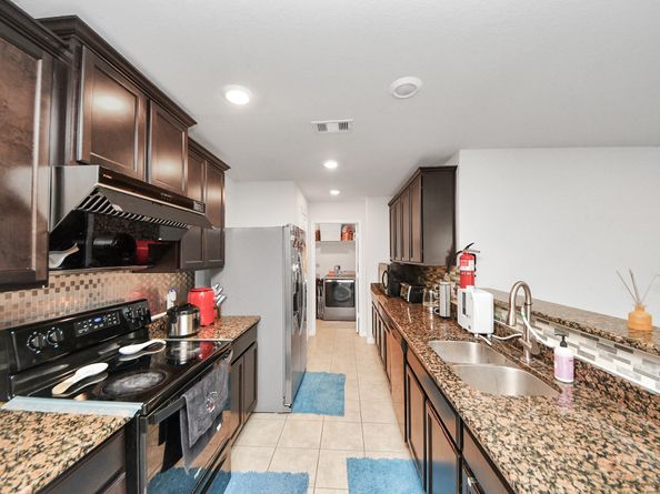 6242 El Oro Drive, Houston TX 77048