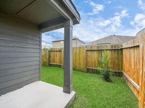 6242 El Oro Drive, Houston TX 77048