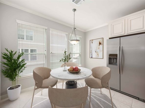 2909 W Dallas Street, Houston TX 77019