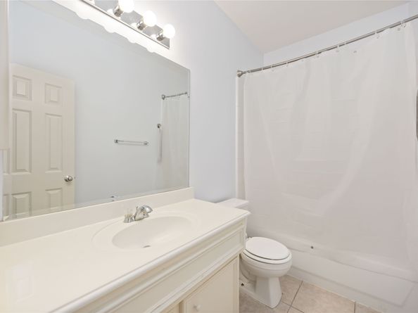 2909 W Dallas Street, Houston TX 77019