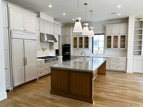 1001 E 27th Street, Houston TX 77009