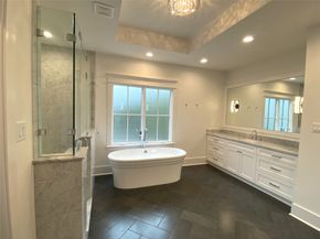 1001 E 27th Street, Houston TX 77009