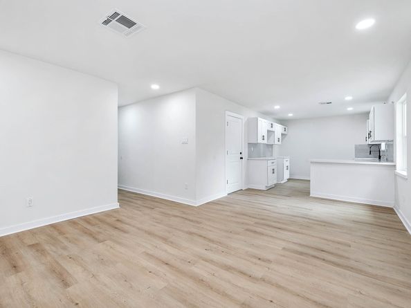 10031 Valley Park Drive, Houston TX 77078