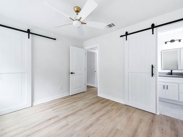 10031 Valley Park Drive, Houston TX 77078
