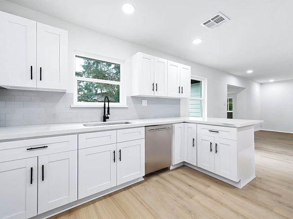 10031 Valley Park Drive, Houston TX 77078