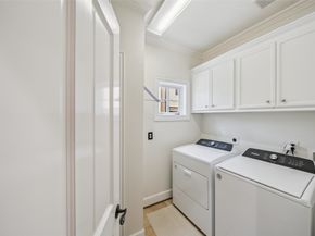 1302 Antoine Drive C, Houston TX 77055