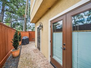 1302 Antoine Drive C, Houston TX 77055