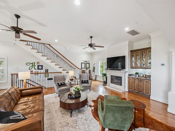 1302 Antoine Drive C, Houston TX 77055