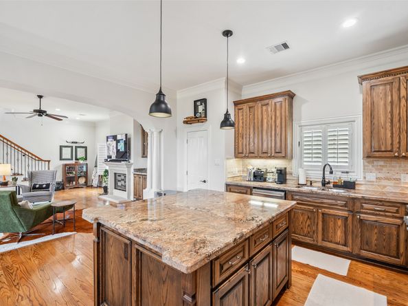 1302 Antoine Drive C, Houston TX 77055