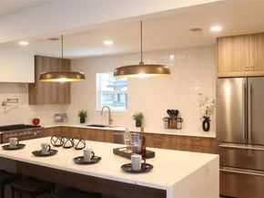 6214 Yarwell Drive, Houston TX 77096