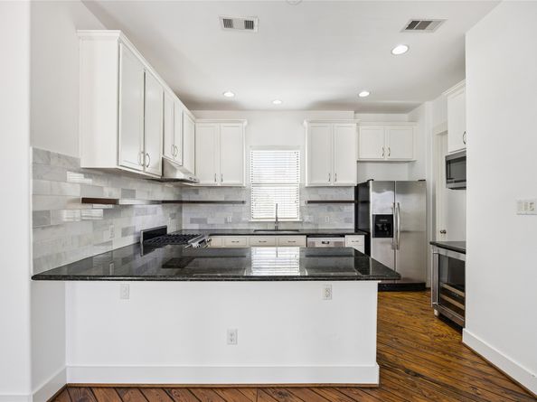 1819 Dart Street, Houston TX 77007