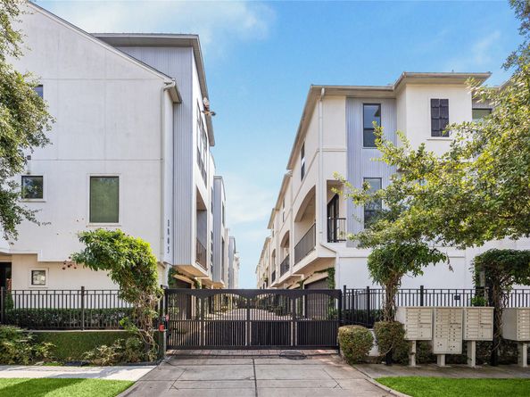 1819 Dart Street, Houston TX 77007