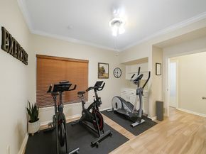 15914 Meadowside Drive, Houston TX 77062