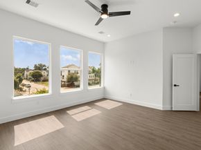 5512 Hardy Street, Houston TX 77009