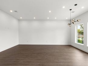 5512 Hardy Street, Houston TX 77009