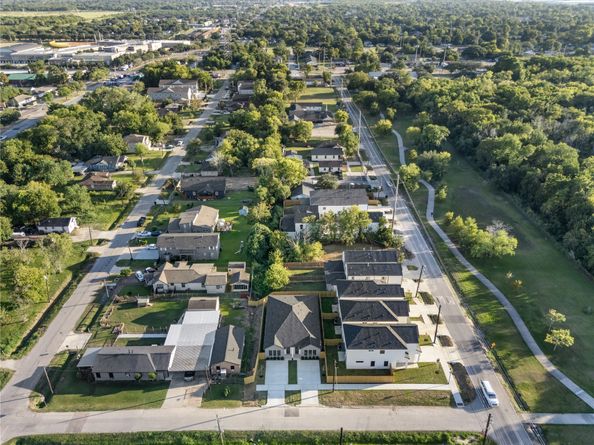 3907 Maggie Street, Houston TX 77051