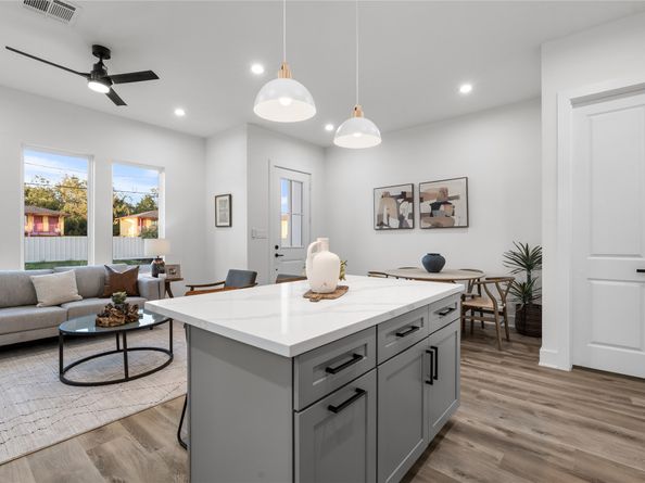 3907 Maggie Street, Houston TX 77051