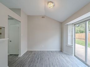 3922 Whitchurch Drive, Houston TX 77066