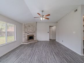 3922 Whitchurch Drive, Houston TX 77066