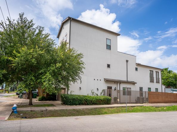 1425 Knox Street, Houston TX 77007