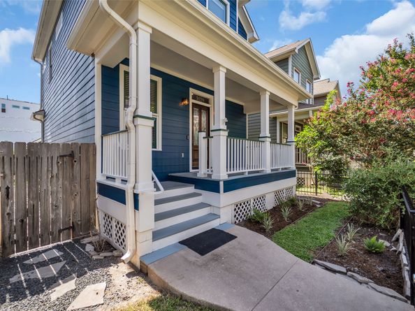 1029 W 15th 1/2 Street, Houston TX 77008