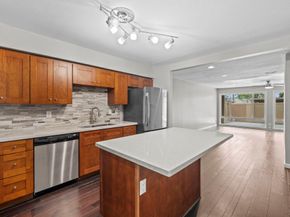 2303 Briarwest Boulevard 2303, Houston TX 77077