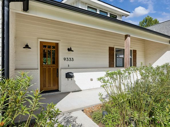 9333 Spring Branch Drive, Houston TX 77080