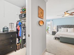 2206 Willowby Drive, Houston TX 77008