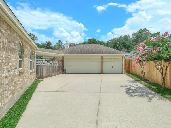 2034 Nature Park Lane, Spring TX 77386