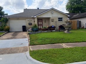 10710 Parkland Woods Dr Drive, Sugar Land TX 77498