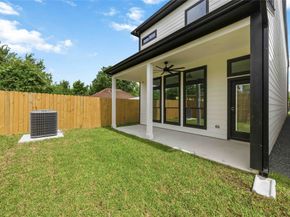 4210 New Orleans Street, Houston TX 77020