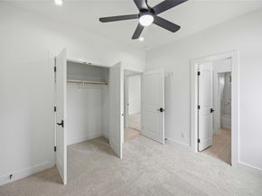 4210 New Orleans Street, Houston TX 77020
