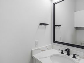 4210 New Orleans Street, Houston TX 77020