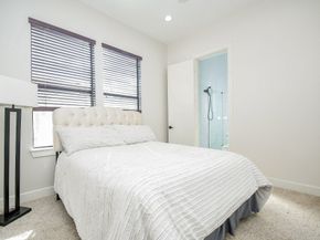 5217 Inker Street B, Houston TX 77007