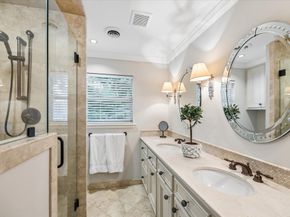 542 Ramblewood Road, Houston TX 77079