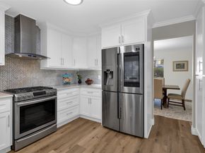 34 E Copper Sage Circle, The Woodlands TX 77381