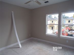 3232 Creekmont Dr, Houston TX 77091