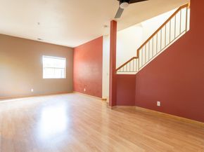 33004 Calle la Mirada Common, Union City CA 94587