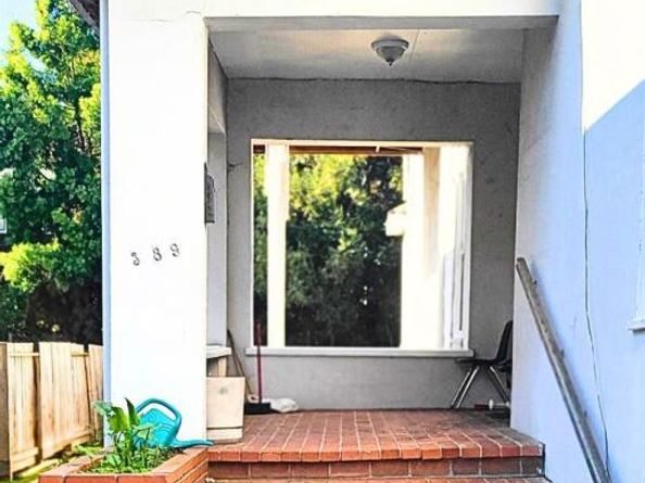 389 Euclid Avenue, Oakland CA 94610
