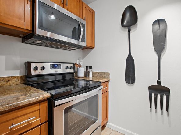 2704 Oak Road 77, Walnut Creek CA 94597