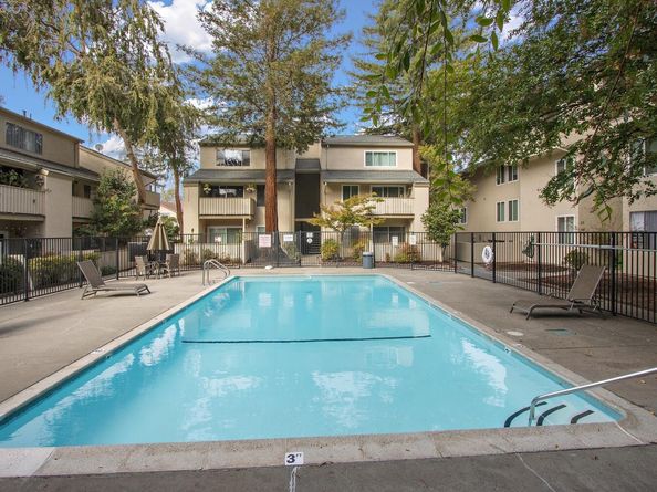 2704 Oak Road 77, Walnut Creek CA 94597